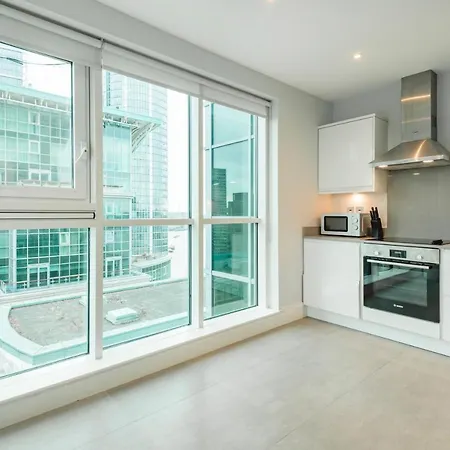 Vauxhall Skyline Apartment London Exterior photo