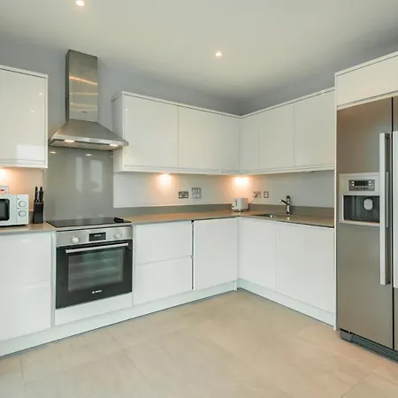 Vauxhall Skyline Apartment London Exterior photo