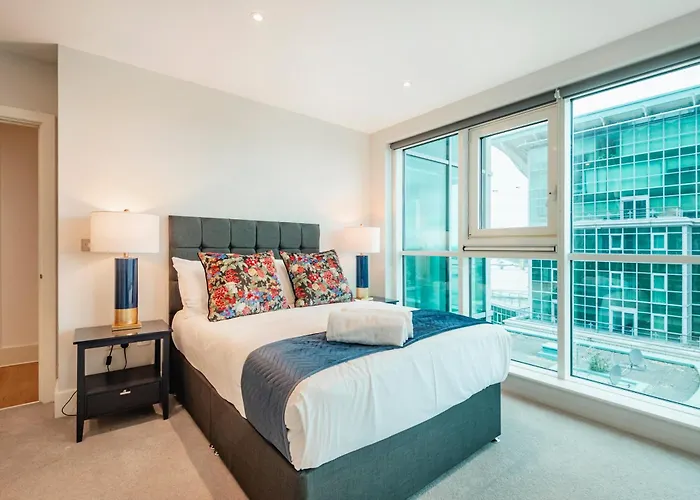 Vauxhall Skyline Apartment